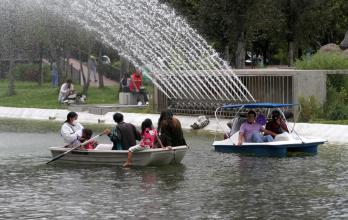 PARQUES DE QUITO (33187396)