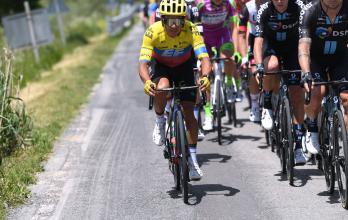 Jonathan Caicedo accidente Giro de Italia