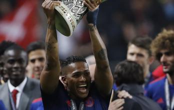 Antonio-Valencia-Manchester-trofeos