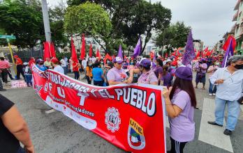 GRMIOS DE MUJERES SE UNIERON A LAS MARCHAS