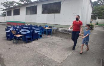 ESCUELAS QUE UTILZAN C (8160600)