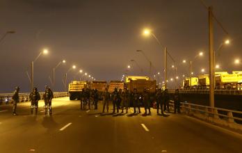 Los militares resguardaron las vías del país con el fin de evitar que los disturbios se intensifiquen