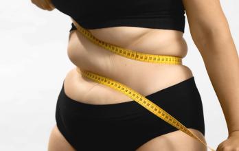 La grasa por lo general tiende a acumularse en el abdomen