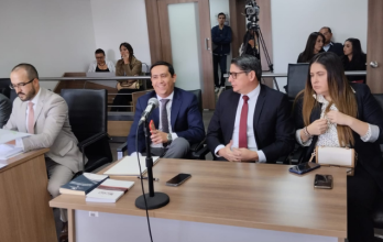 Recurso. El juez Walter Macías, durante la audiencia de acción de protección en contra de los tres vocales que lo destituyeron.