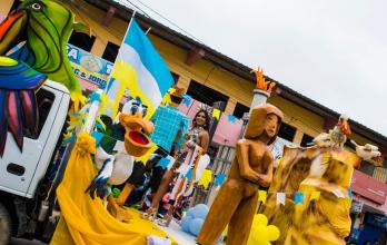 Desfile Santa Elena