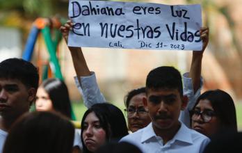 El doloroso adiós a la niña de 14 años, víctima de cruento feminicidio en Colombia