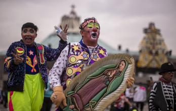 Payasos mexicanos peregrinan a Basílica para celebrar y agradecer a la Virgen de Guadalupe