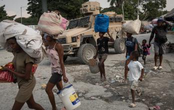 Miles de desplazados en una zona de Puerto Príncipe a causa de la violencia de las bandas