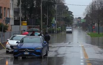 Un fuerte temporal obliga a cerrar escuelas y suspender trenes en el norte de Italia