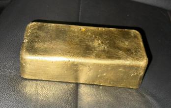 Ciudadano se movilizaba con lingote de oro valorado en más de $250.000