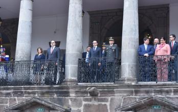 Daniel Noboa asistió a la ceremonia de cambio de Guardia presidencial, luego de la reunión del Consejo de Seguridad.