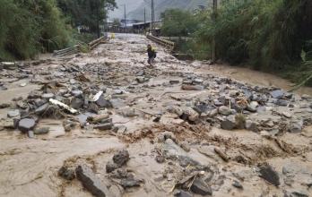 Desde el ingreso de Baños, por Pelileo, se observan rastros de los deslaves.