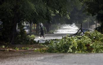 Mundo, Cuba, Paso de huracán Rafael deja derrumbes