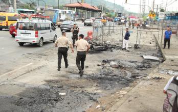 Carros destrozados Peni