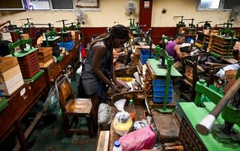 Mundo, Cuba, Industria tabaquera