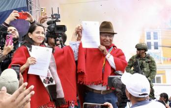 FIRMA ACUERDO CORREISMO PACHAKUTIK