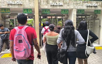 Estudiantes universitarios