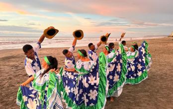 atacames grupo danza