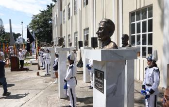 Avenida de los Presidentes Colegio Vicente Rocafuerte