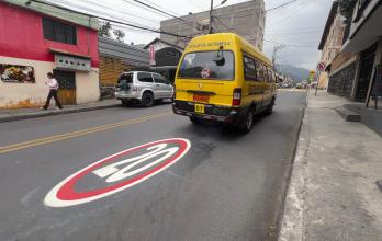 Peatones Cumbayá