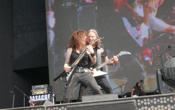 Charlie Parra con MASACRE durante Vivo x el Rock 2025