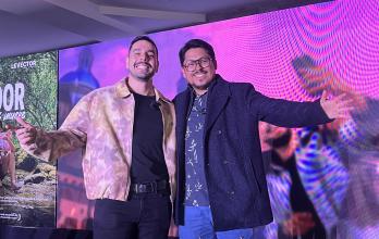 José Andrés Caballero, actor e influencer guayaquileño, y Xavier Calderón, muralista quiteño
