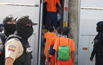 Privados de libertad son trasladados al Centro de Rehabilitación Social Masculino Guayas N.º 4,