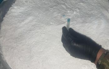 Ecuador desmantela laboratorio clandestino de cocaína