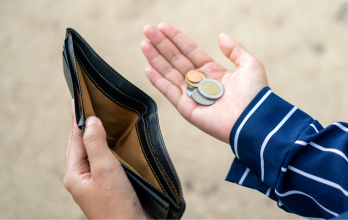 Persona sin dinero