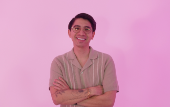 El psicólogo clínico Kevin Ubillús trabaja con pacientes LGBTIQ+ ayudándoles a sanar desde la aceptación y el acompañamiento profesional.