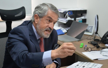 José Ruales ha sido consultor de la OPS, ha trabajado 40 años en salud pública.