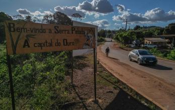 Mundo, Brasil, Explotación minera