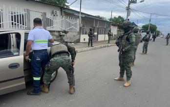 Fuerzas Armadas en Manta