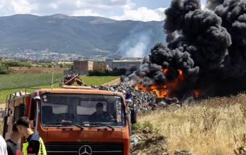 Incendio en una chatarrería