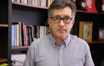 César Montúfar fue asambleísta, es profesor en la Universidad Andina Simón Bolívar en Quito.