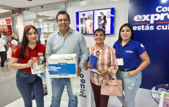 Diario EXPREESO en la Feria Raíces 2025.