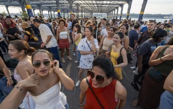 Personas bailando en Nueva York