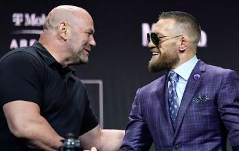 Dana White junto a Conor McGregor