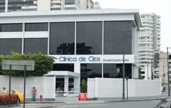Clínica de Ojos
