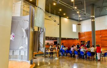Taller de fotografía en el MAAC