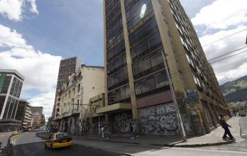 Av. 10 de Agosto abandono