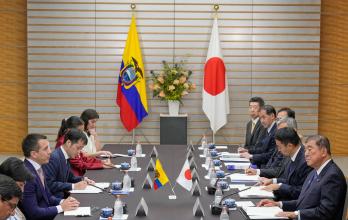 Daniel Noboa en reunión con el primer ministro japonés.