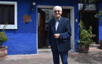 Andrés Vallejo comentó que se ha reunido para conversar de la ciudad con otros exalcaldes como Paco Moncayo, Roque Sevilla y Augusto Barrera.