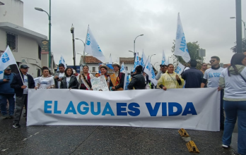 marcha por el agua Cuenca