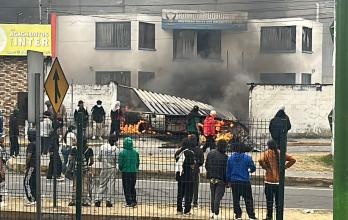 ataque en manifestaciones en otavalo