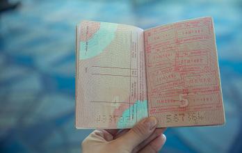 El nuevo valor deberá ser asumido incluso si la visa es denegada, ya que el pago no es reembolsable.