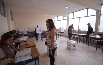 Estudiantes universitarios y de bachillerato formarán parte de las Juntas Receptoras del Voto en el Referéndum 2025 en Ecuador