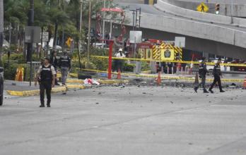 Atentado. La destrucción que causó la explosión frente al Mall del Sol se expandió a locales y edificios.