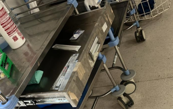 CARROS DE CURACION HOSPITAL GUASMO SUR