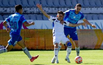 Emelec, Christian Cueva, volante peruano, LigaPro 2025, Sports Boys, regreso a Perú, Bombillo